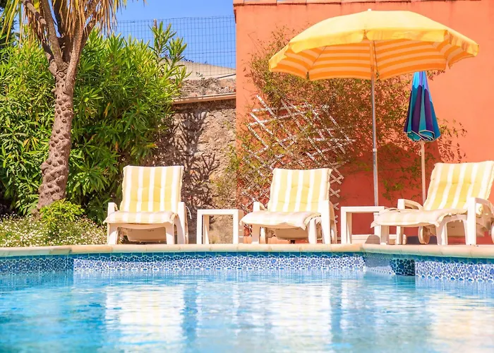 Cynthia - Piscine - Cannes