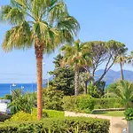 Cynthia - Piscine -